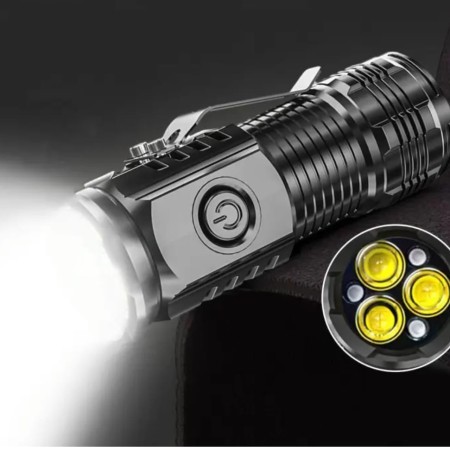 Mini ultra strong LED flashlight