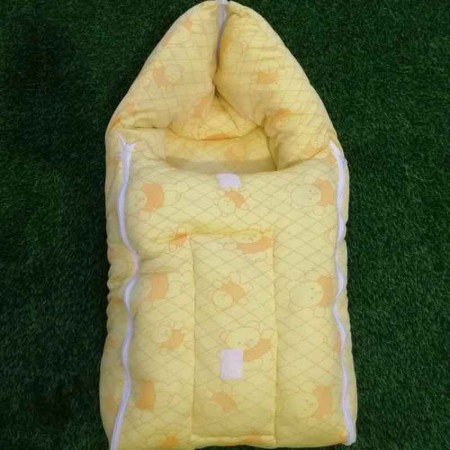 Velvet Newborn Safety Travel & Sleeping Bed